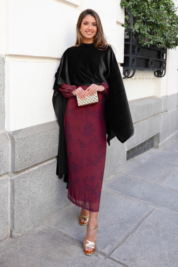 Capa Alexander negro