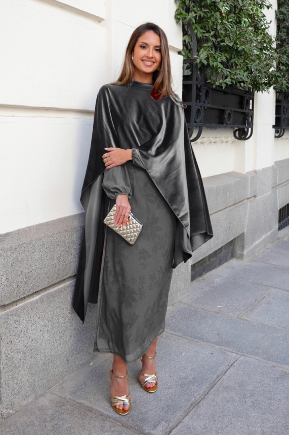 Capa Alexander gris