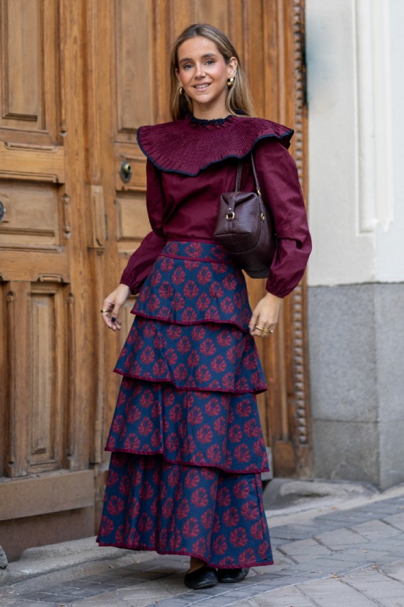 Falda Yacine azul